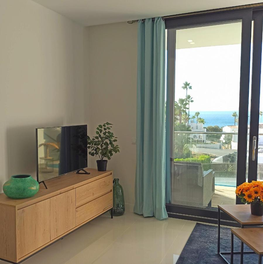 La Paloma Beach Apartment With Pool By Casa Del Sol Hr Manilva Kültér fotó